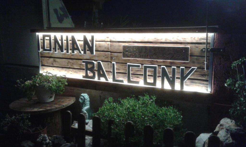 リクスリオンIonian Balconyアパートメント エクステリア 写真