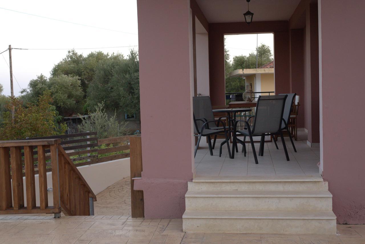 リクスリオンIonian Balconyアパートメント エクステリア 写真