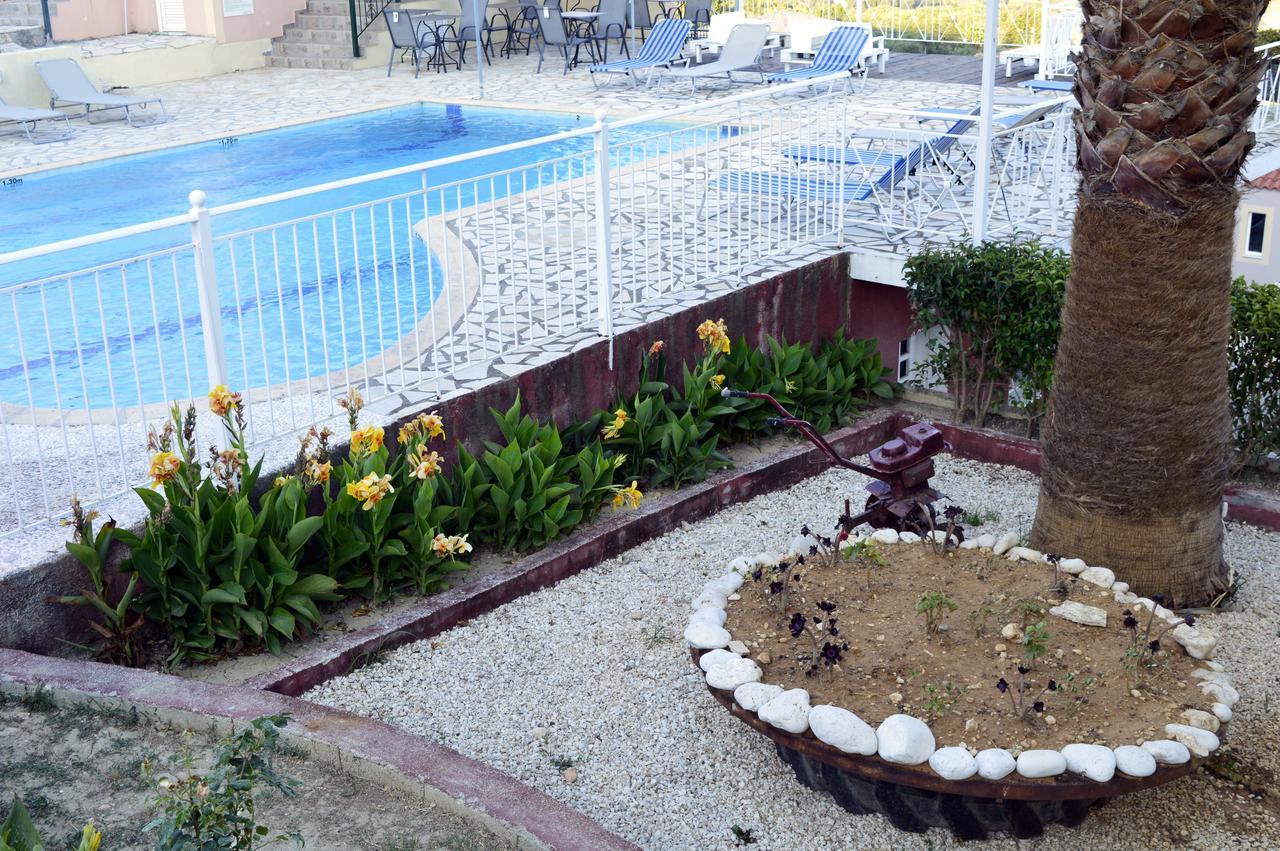 リクスリオンIonian Balconyアパートメント エクステリア 写真