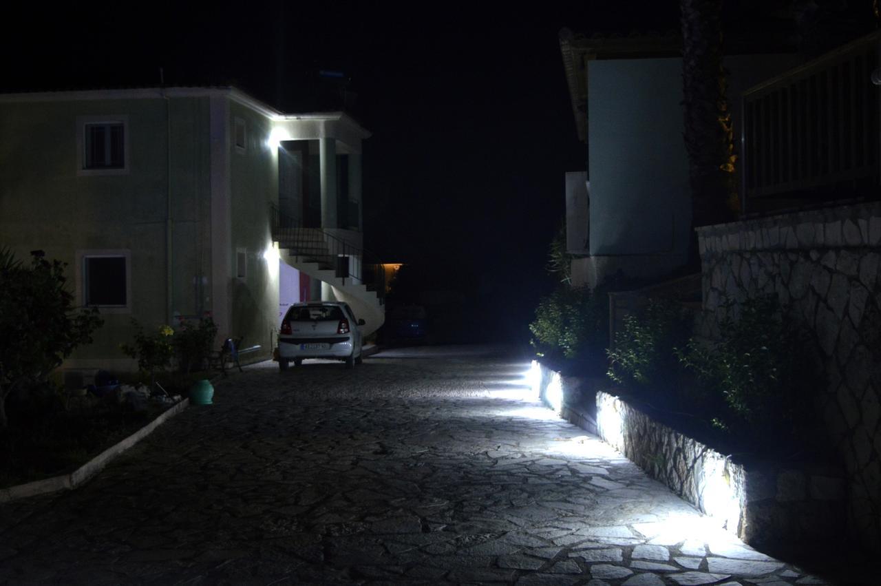 リクスリオンIonian Balconyアパートメント エクステリア 写真